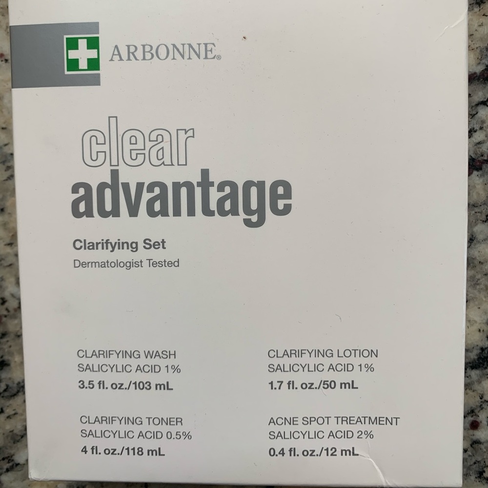 Arbonne clarifying set